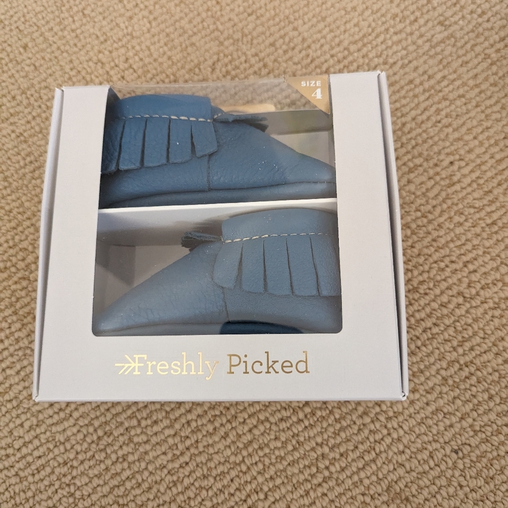 Freshly picked moccasins size 4